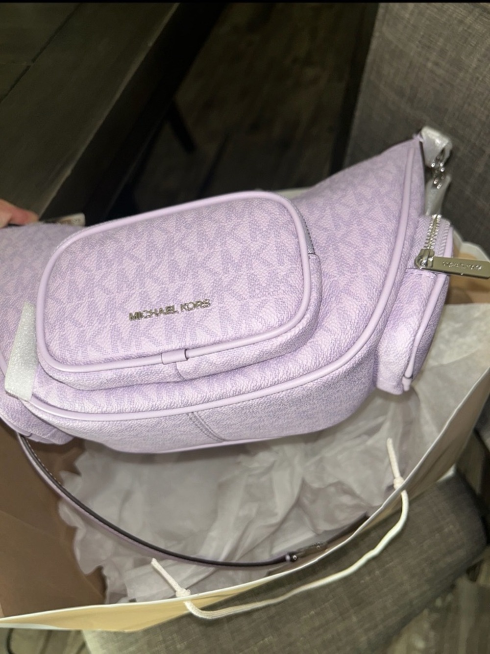 Michael Kors Merritt Lavender Logo Bag with Front Pocket - Picture 3 of 7